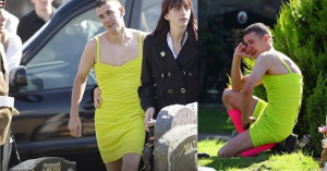 THIS MAN WORE A DRESS FOR HIS BEST FRIEND’S FUNERAL,BECAUSE OF A PROMISE