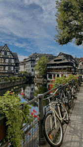 12 Easy Weekend Getaway Ideas for Couples and Families