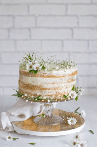 8 Small Wedding Cake Ideas for Intimate Ceremonies