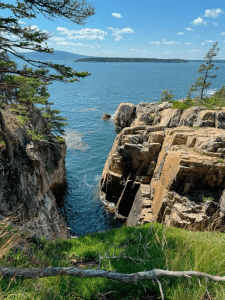 10 Digital Detox Destinations for Solo Travelers